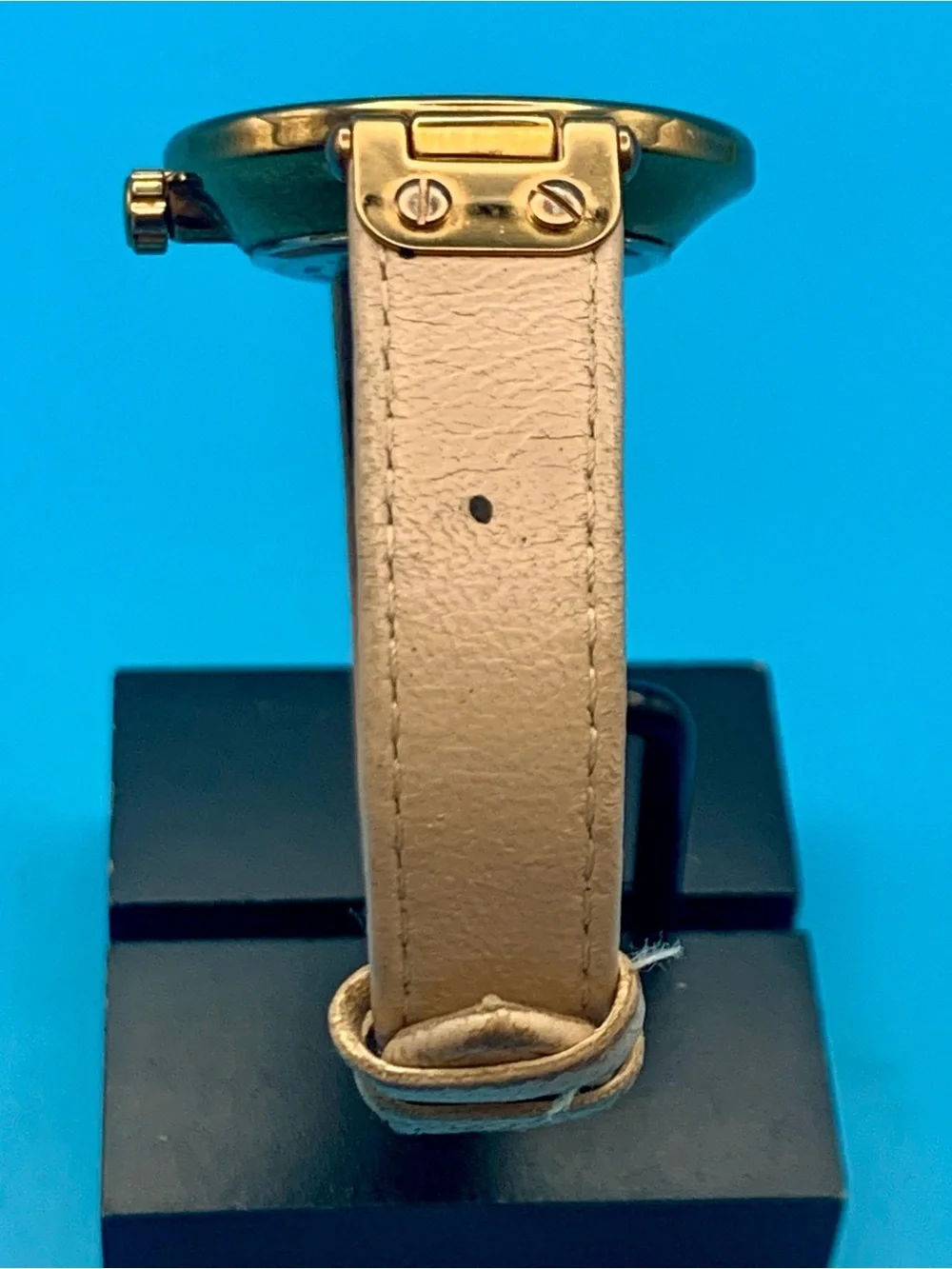 ANNE KLEIN 10/9918 Women’s Quartz Wristwatch MOP Dial Crystals Works New Battery